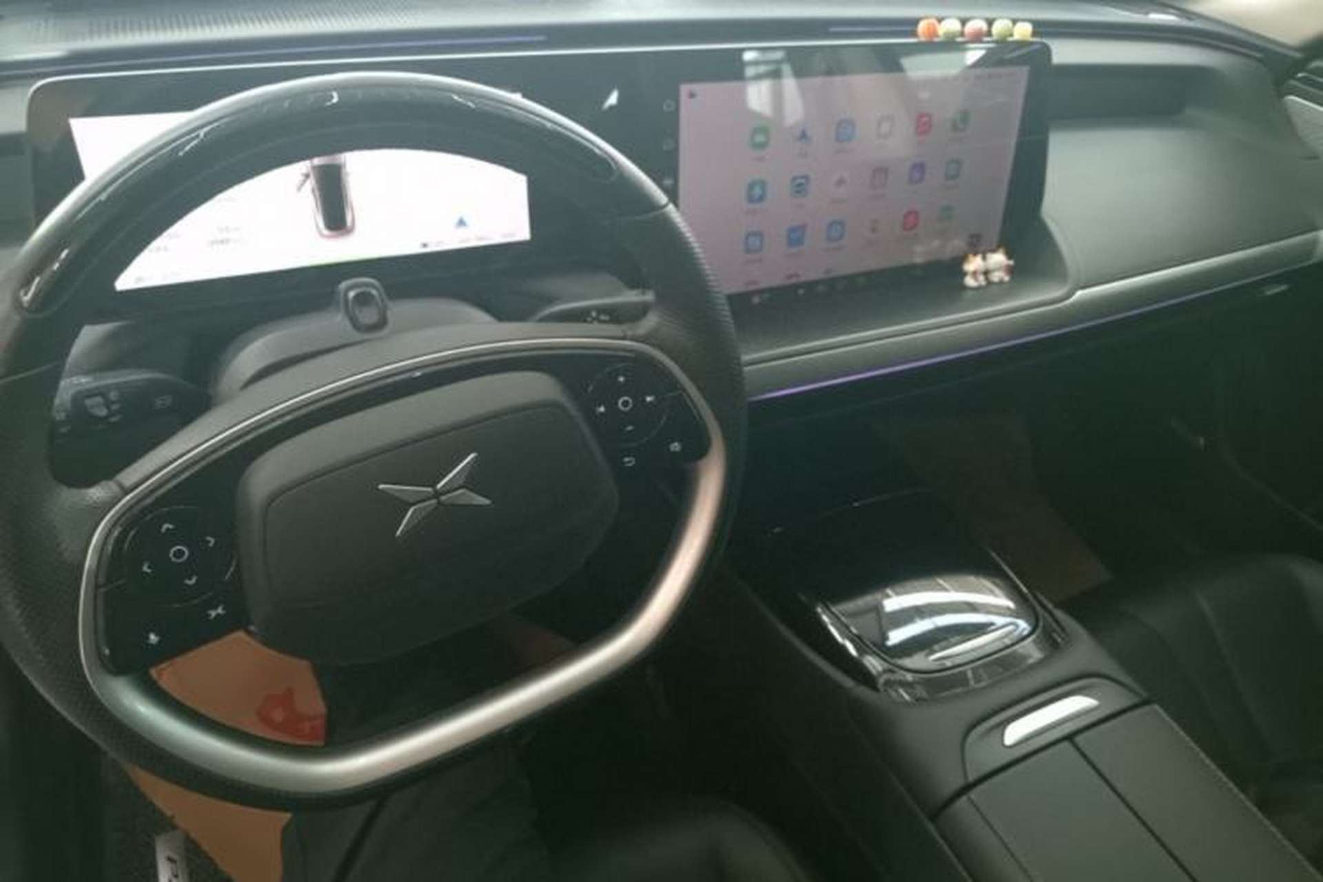 Used XPeng P7 2022 670N+ Center Console