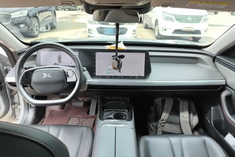 Used XPeng P7 2022 625E Center Console
