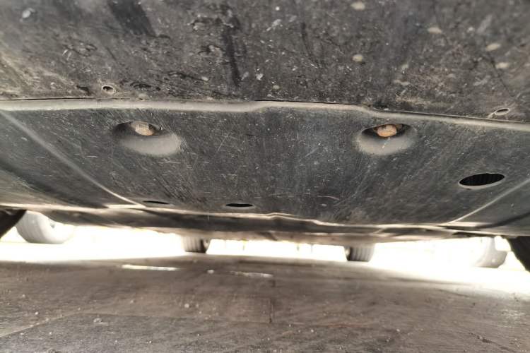 Used XPeng P7 2022 625E Chassis Front