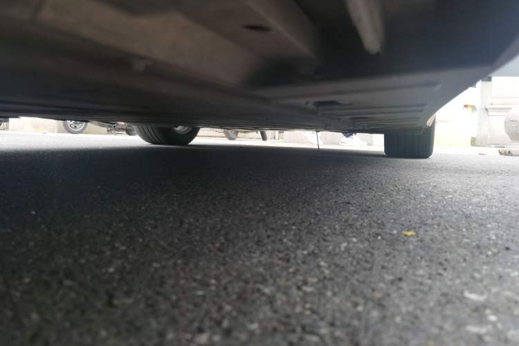 Used XPeng P7 2022 480G Chassis Front Left