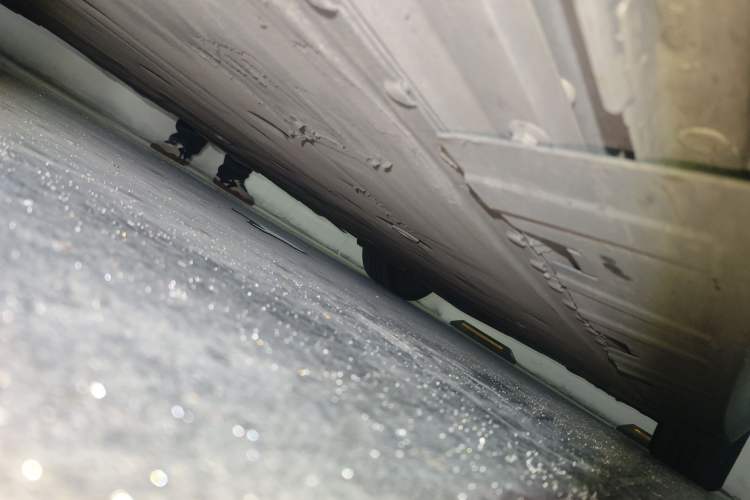 Used XPeng P7 2022 480E Chassis Front Left