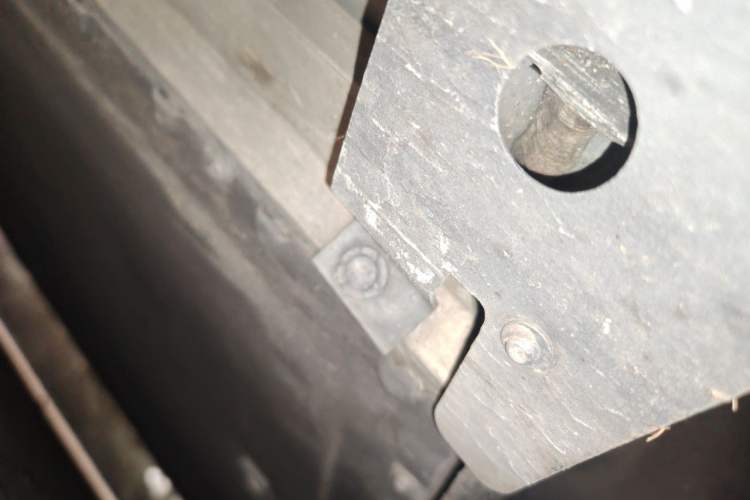 Used XPeng P7 2022 480G Chassis Front Right