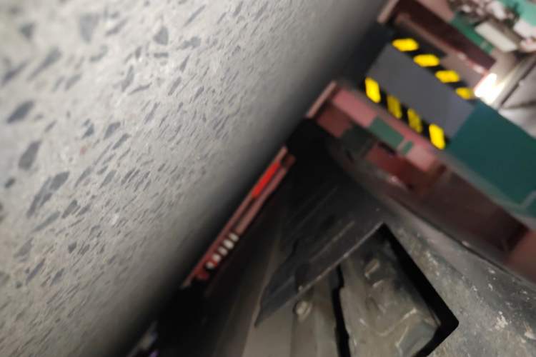 Used XPeng P7 2022 586G Chassis Front Right