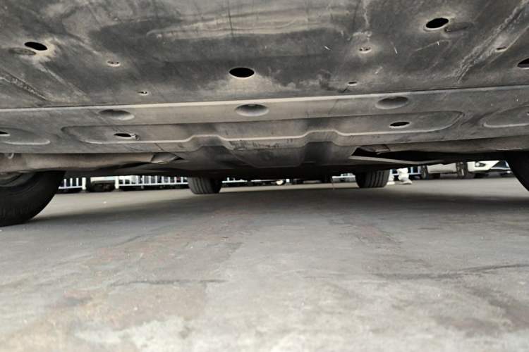 Used XPeng P7 2022 480E Chassis Rear