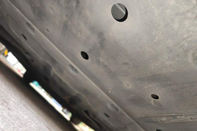 Used XPeng P7 2022 480G Chassis Rear