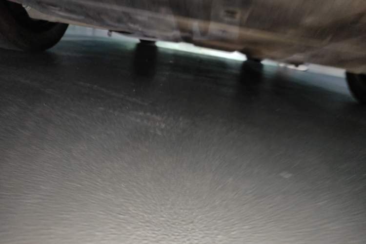 Used XPeng P7 2022 480E Chassis Rear