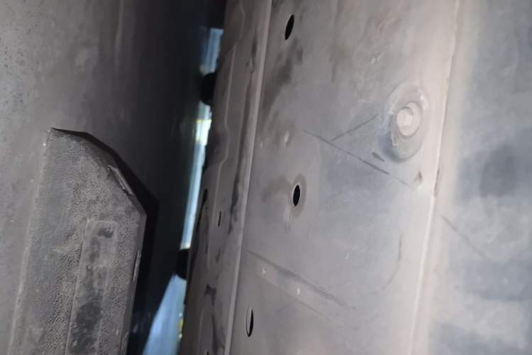 Used XPeng P7 2022 670N+ Chassis Rear