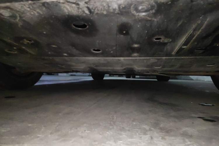 Used XPeng P7 2022 480E Chassis Rear