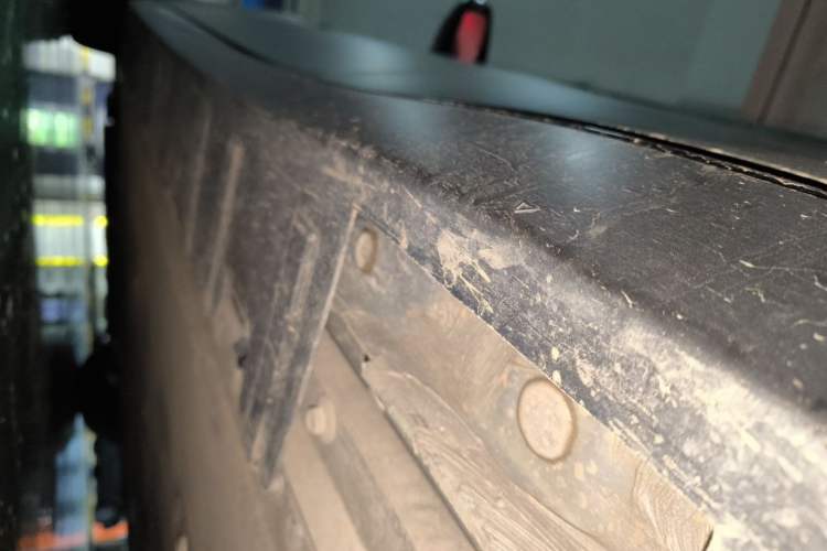 Used XPeng P7 2022 480E Chassis Rear Left