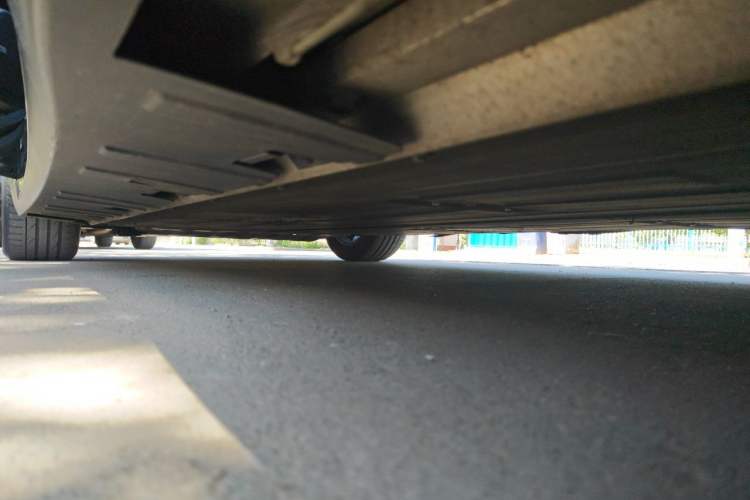 Used XPeng P7 2022 625E Chassis Rear Left