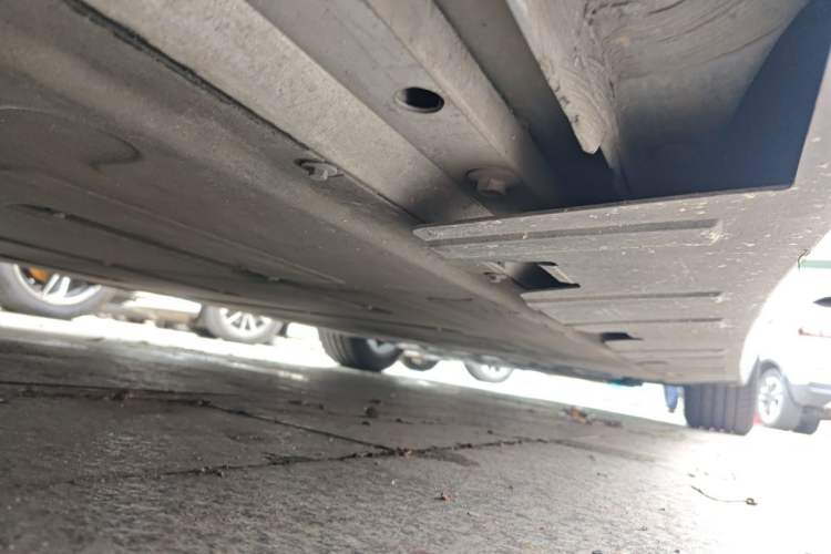 Used XPeng P7 2022 480G+ Chassis Rear Right