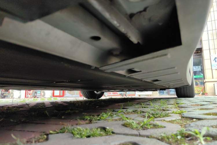 Used XPeng P7 2022 670N+ Chassis Rear Right