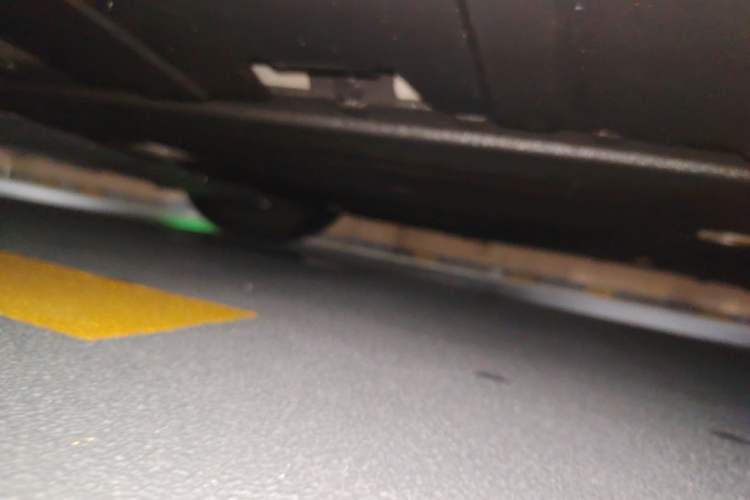 Used XPeng P7 2022 480E Chassis Rear Right