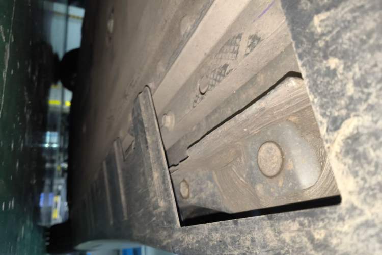 Used XPeng P7 2022 480E Chassis Rear Right