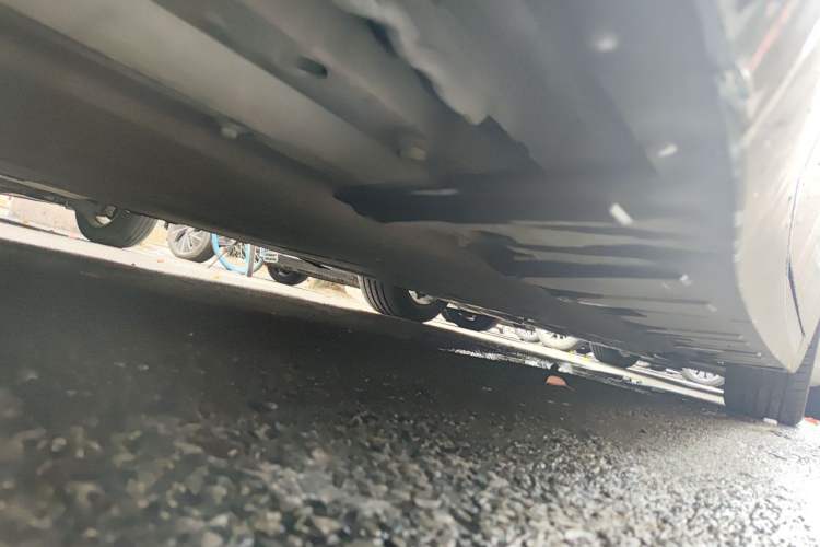 Used XPeng P7 2022 480G+ Chassis Rear Right