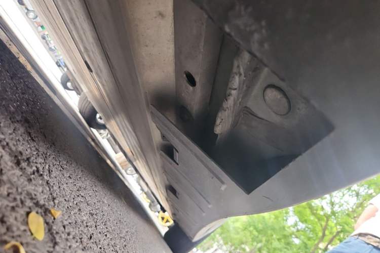 Used XPeng P7 2022 586G Chassis Rear Right