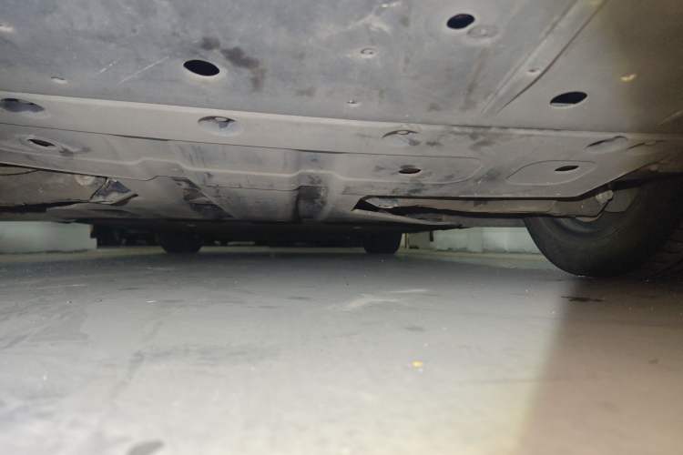 Used XPeng P7 2022 480E Chassis Rear