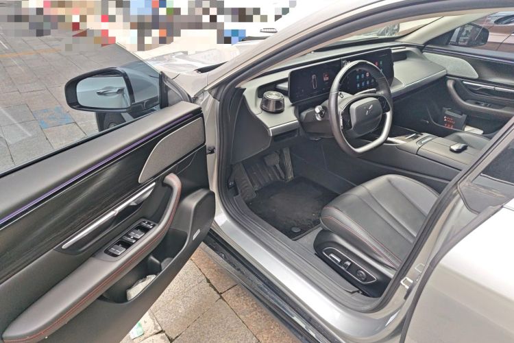 Used XPeng P7 2022 480G+ Driver Seat