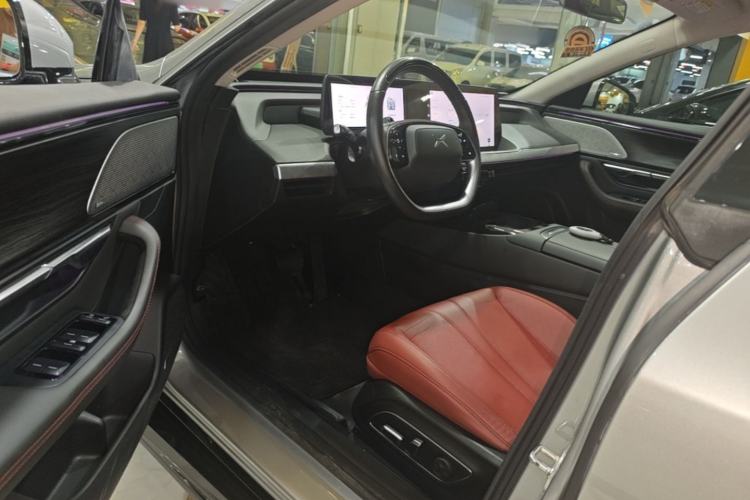 Used XPeng P7 2022 670N+ Driver Seat
