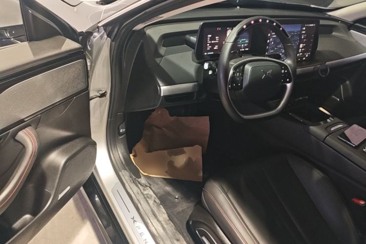 Used XPeng P7 2022 480E+ Driver Seat