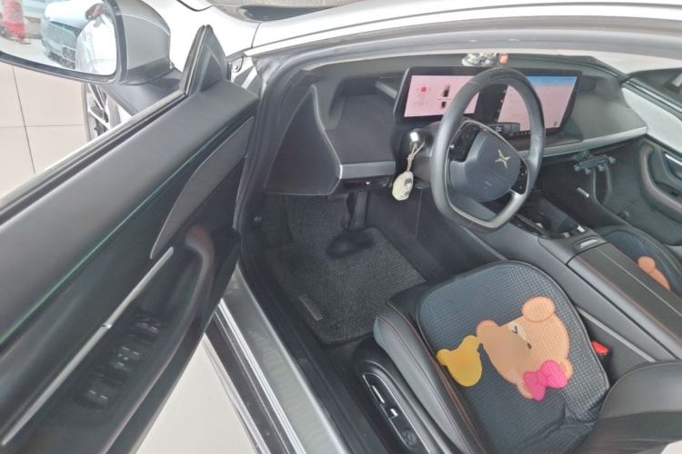 Used XPeng P7 2022 480N+ Driver Seat