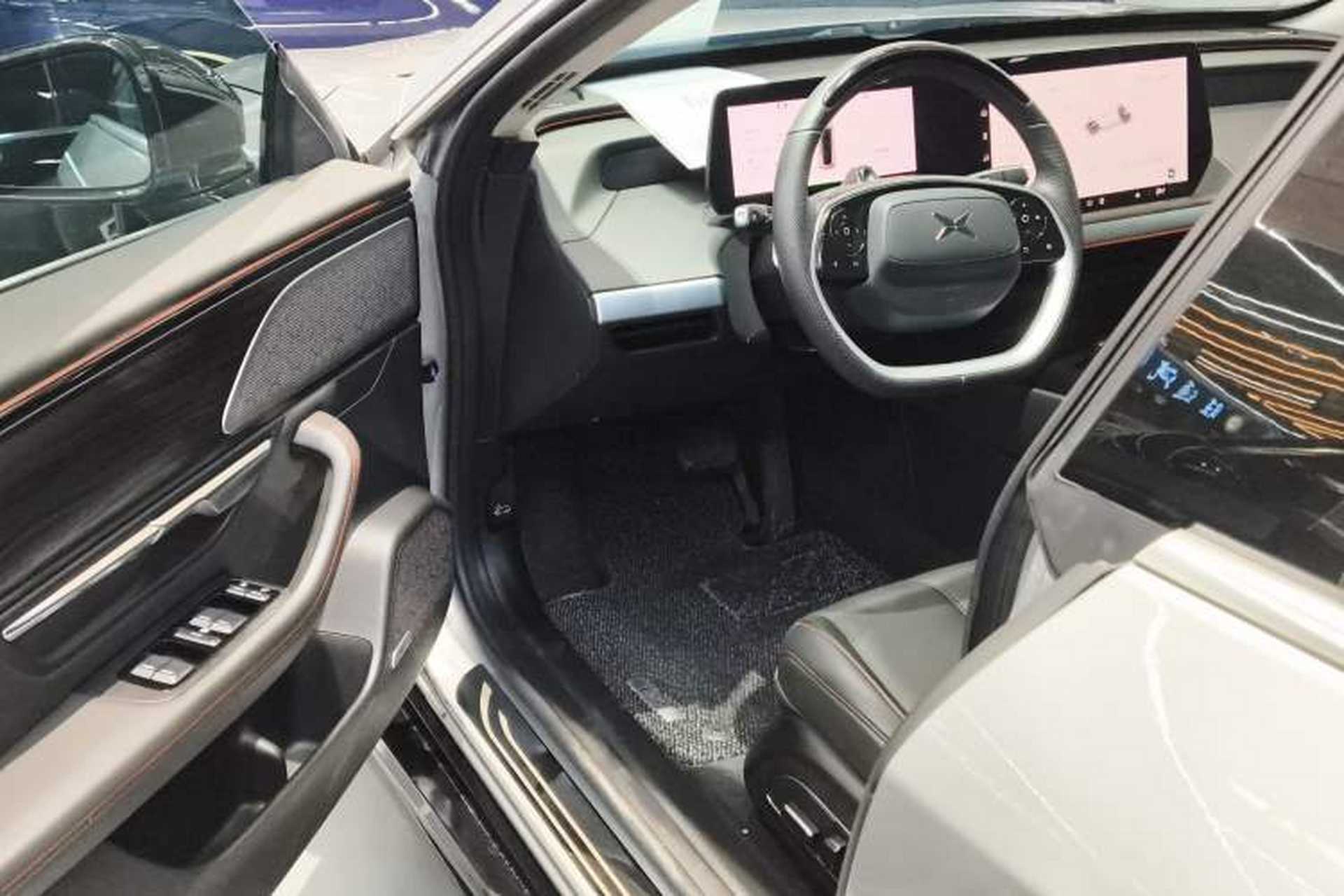 Used XPeng P7 2022 586G Driver Seat