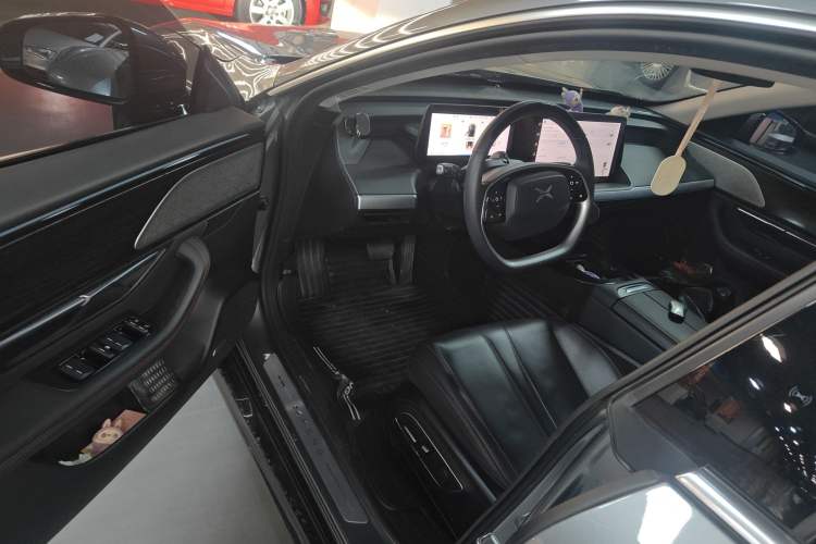 Used XPeng P7 2022 625E Driver Seat