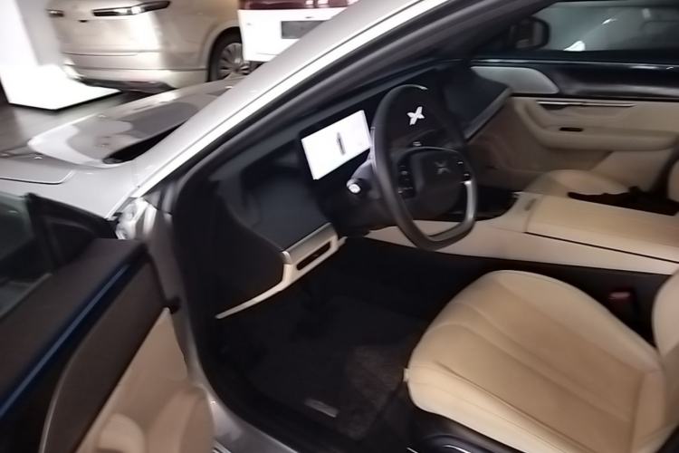 Used XPeng P7 2022 670N+ Driver Seat