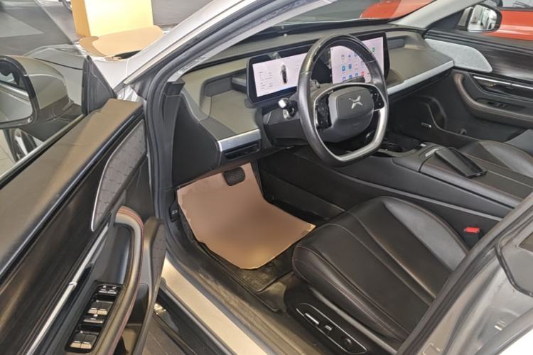 Used XPeng P7 2022 670N+ Driver Seat