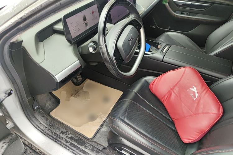 Used XPeng P7 2022 480G+ Driver Seat