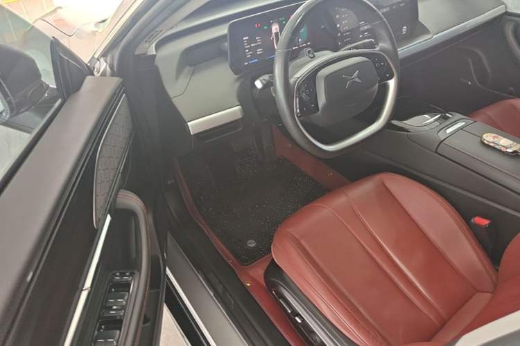 Used XPeng P7 2022 670N+ Driver Seat