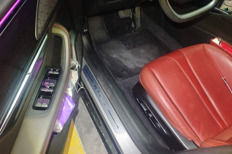 Used XPeng P7 2022 480E Driver Seat