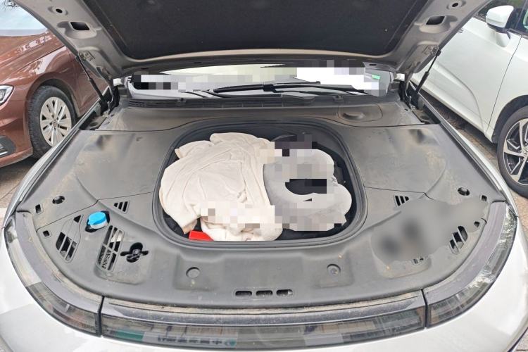 Used XPeng P7 2022 480G+ Engine Bay