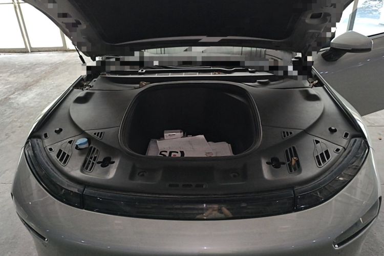 Used XPeng P7 2022 480E Engine Bay