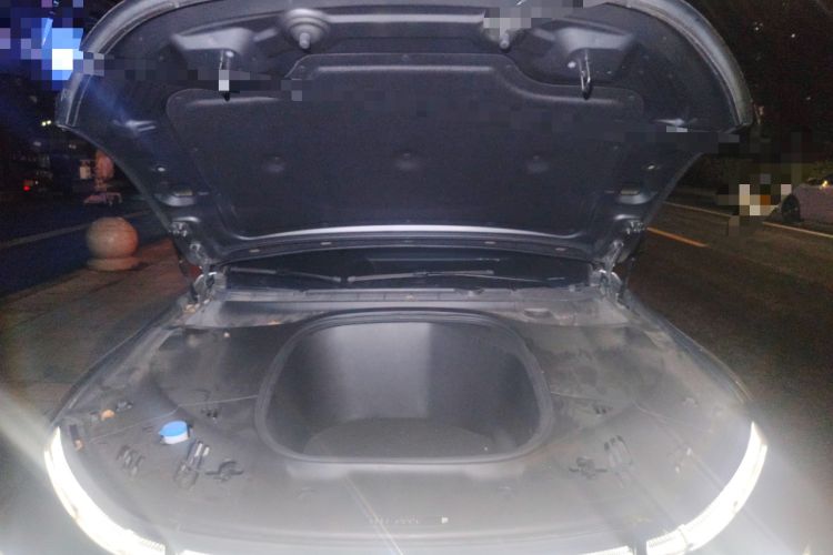 Used XPeng P7 2022 670N+ Engine Bay
