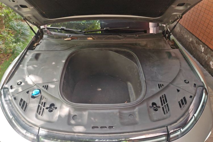 Used XPeng P7 2022 480G Engine Bay
