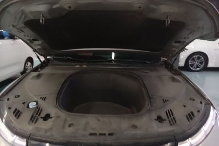 Used XPeng P7 2022 480G Engine Bay