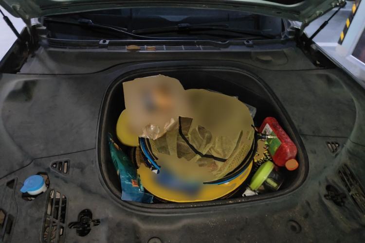 Used XPeng P7 2022 480E Engine Bay