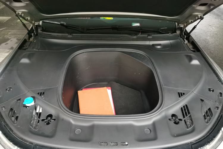 Used XPeng P7 2022 480E Engine Bay