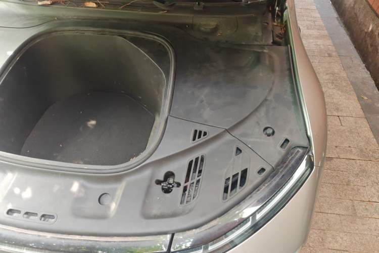 Used XPeng P7 2022 480G Engine Bay Left