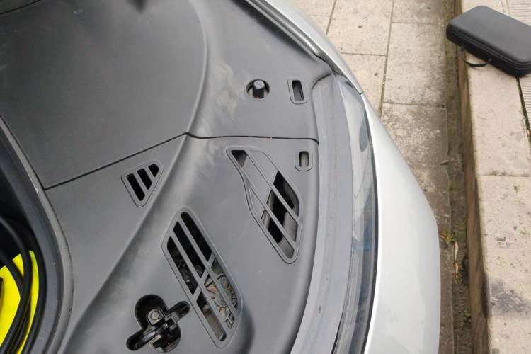 Used XPeng P7 2022 480N+ Engine Bay Left