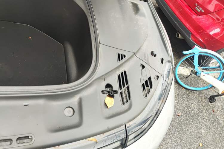 Used XPeng P7 2022 480G+ Engine Bay Left