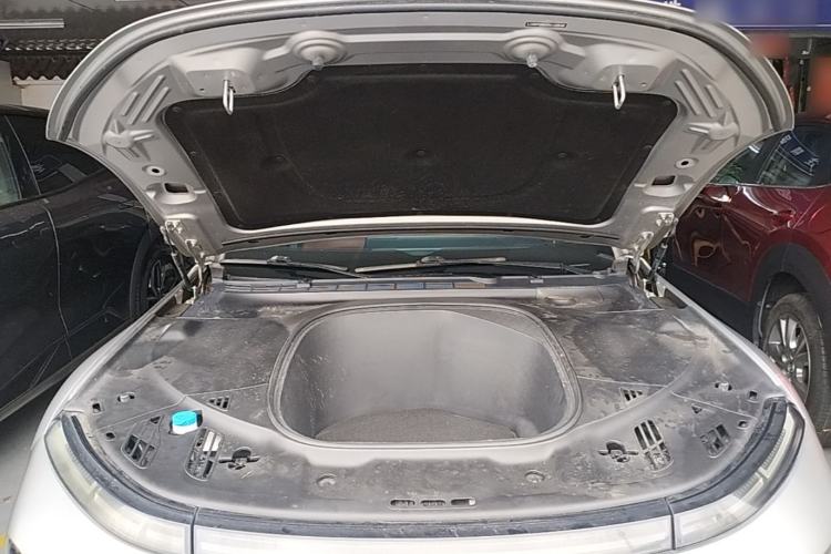 Used XPeng P7 2022 670N+ Engine Bay