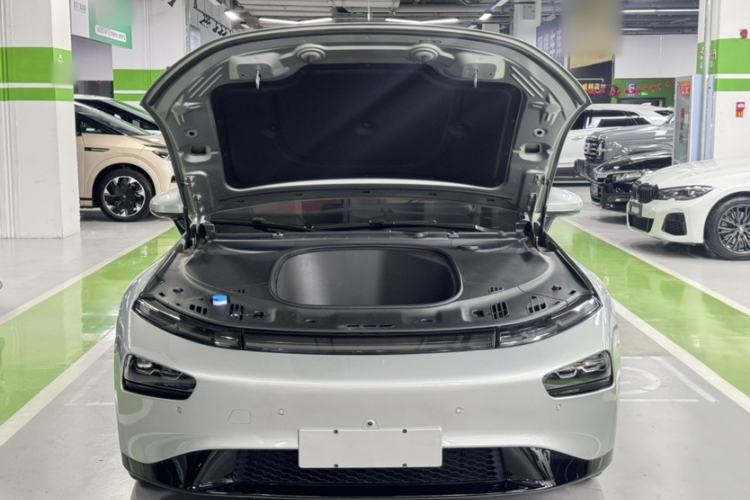 Used XPeng P7 2022 670N+ Engine Bay