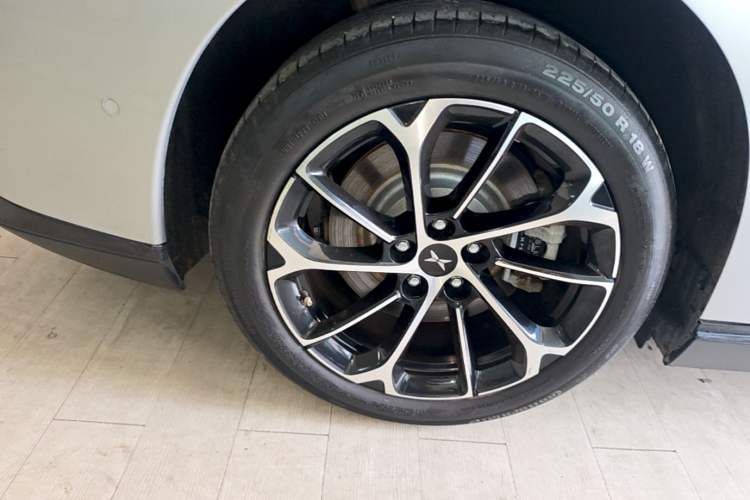 Used XPeng P7 2022 625E Exterior 1