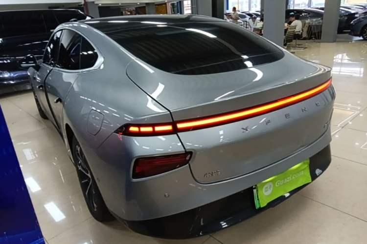 Used XPeng P7 2022 480E Exterior 2