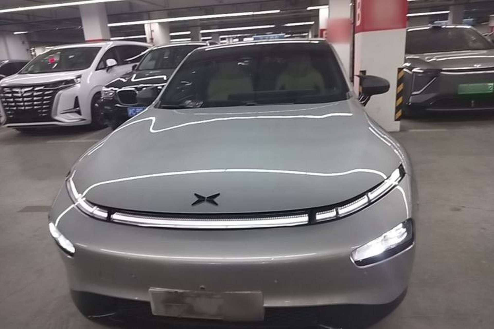 Used XPeng P7 2022 670N+ Front