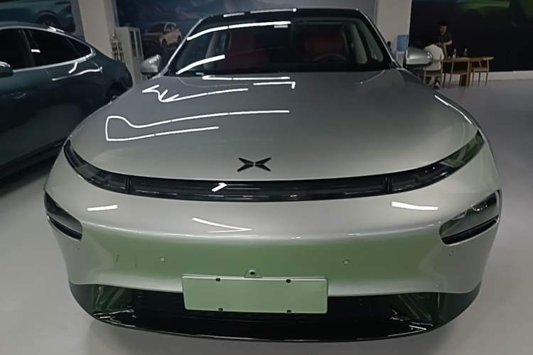 Used XPeng P7 2022 670N+ Front