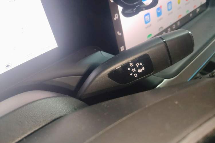 Used XPeng P7 2022 625E Gear Lever