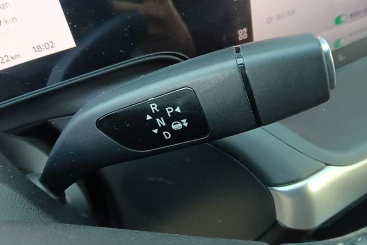 Used XPeng P7 2022 480E+ Gear Lever